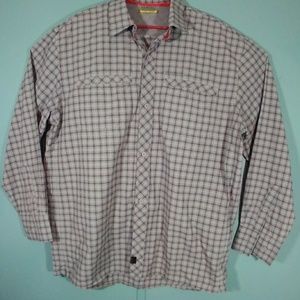 Cabela's L Vented Fishing Outdoors Man Plaid